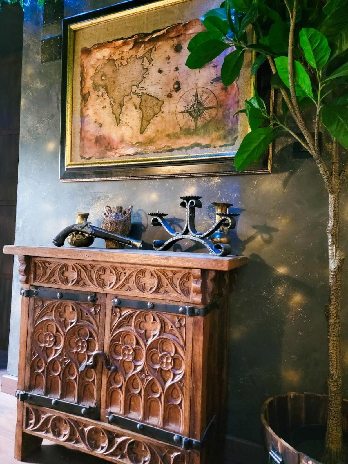 Le Repaire Des Pirates Logement Magique Sainte-Croix-en-Plaine Bagian luar foto